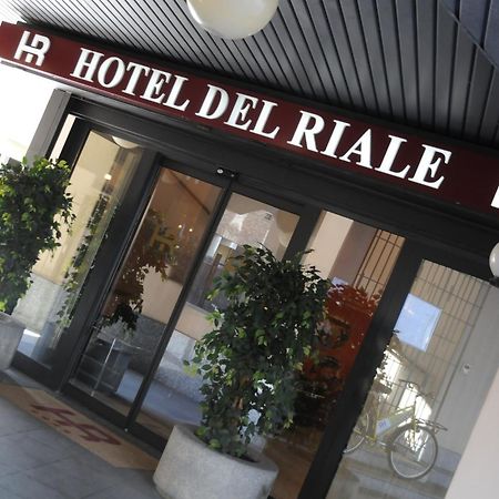 Hotel Del Riale 파라비아고 외부 사진